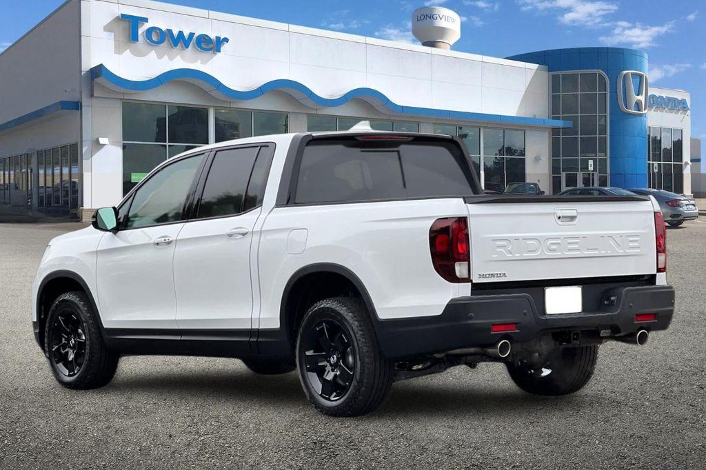 new 2025 Honda Ridgeline car, priced at $48,655