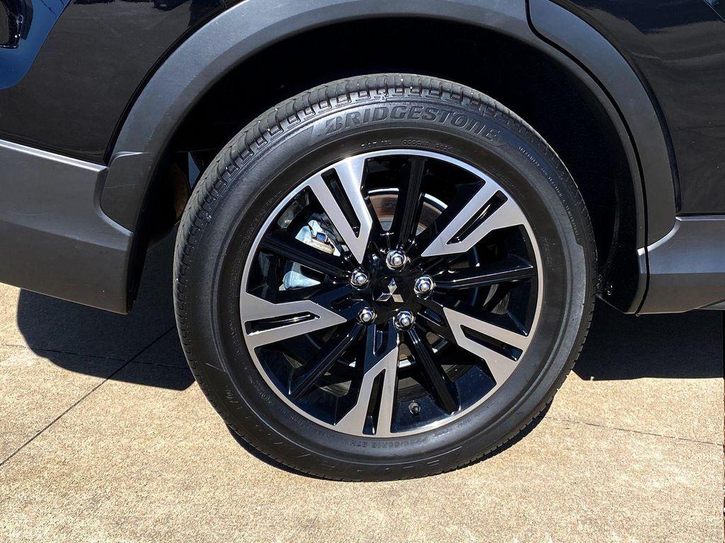 used 2024 Mitsubishi Eclipse Cross car, priced at $21,062