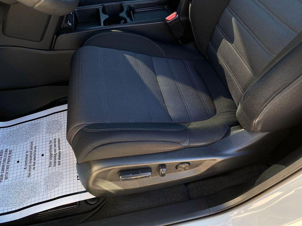 used 2021 Honda CR-V car, priced at $22,752