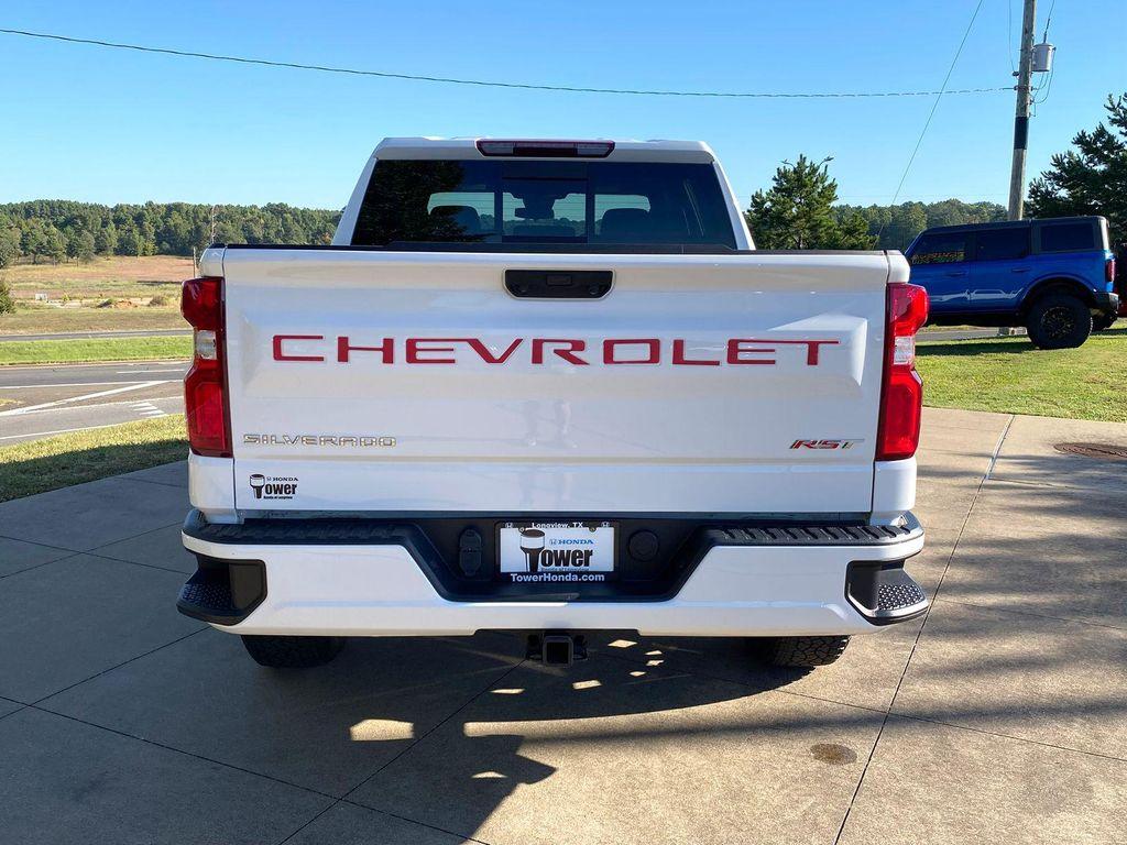 used 2025 Chevrolet Silverado 1500 car, priced at $43,888