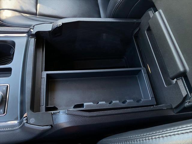 used 2024 Ford Expedition car, priced at $46,943