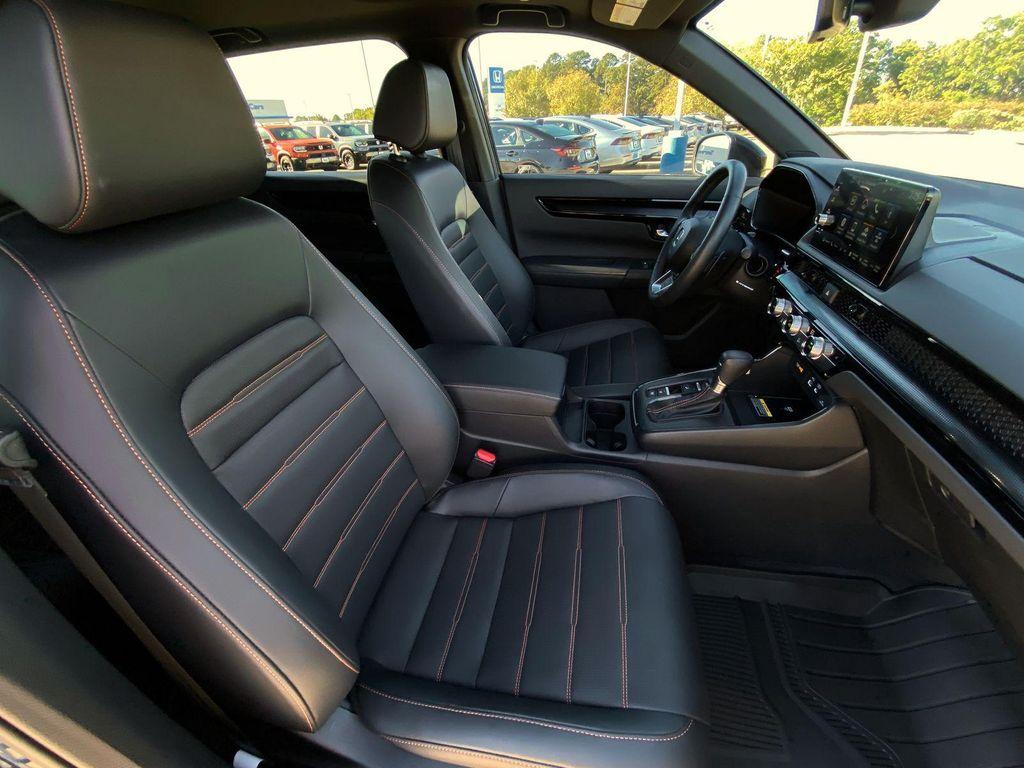 used 2023 Honda CR-V Hybrid car, priced at $35,077