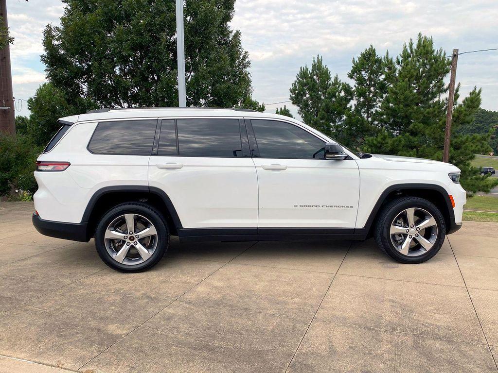 used 2021 Jeep Grand Cherokee L car, priced at $27,894