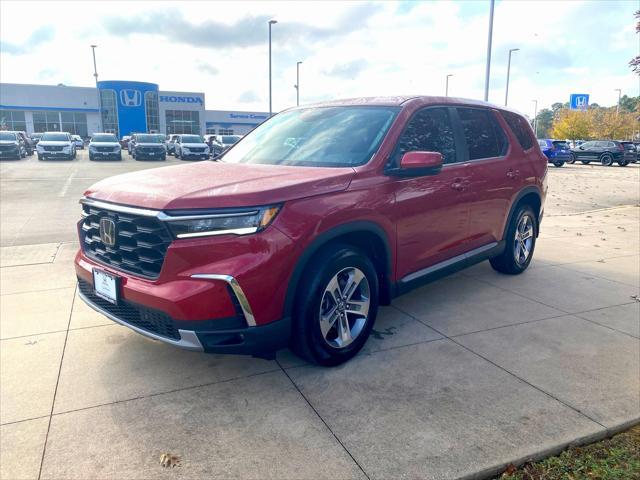 used 2023 Honda Pilot car, priced at $38,990