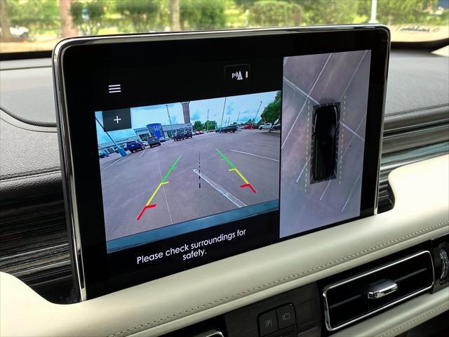 used 2020 Lincoln Aviator car, priced at $40,900