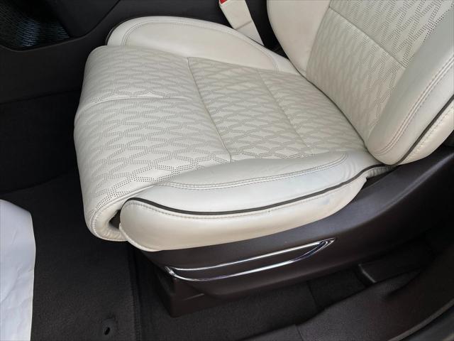 used 2020 Lincoln Aviator car, priced at $40,900