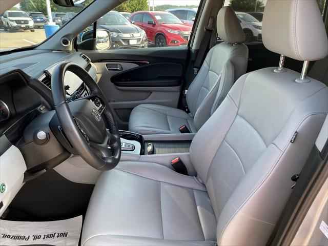 used 2022 Honda Pilot car, priced at $31,910