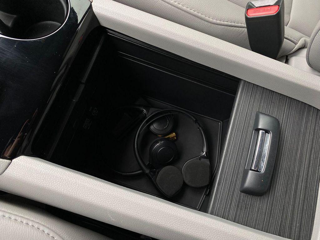 used 2022 Honda Pilot car, priced at $39,950