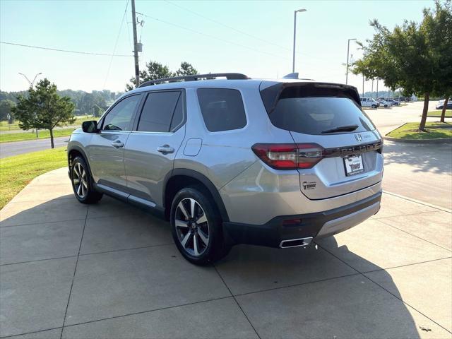 new 2025 Honda Pilot car, priced at $48,595