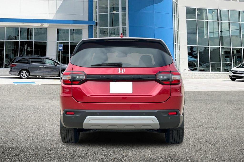 new 2025 Honda Pilot car, priced at $46,405