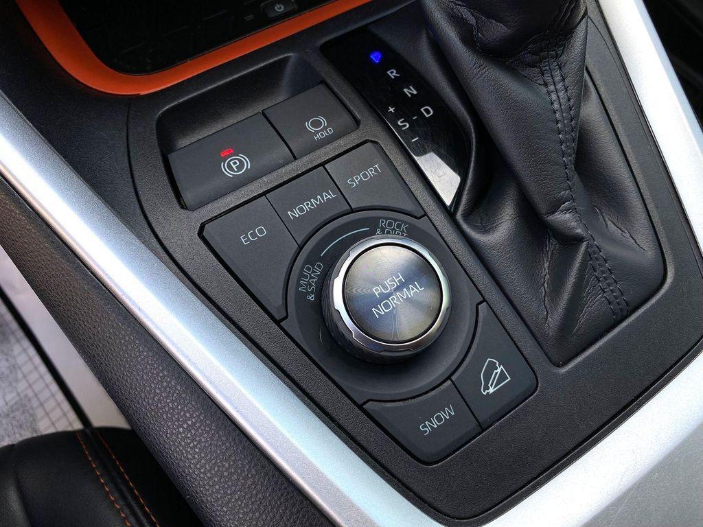 used 2019 Toyota RAV4 car, priced at $24,217