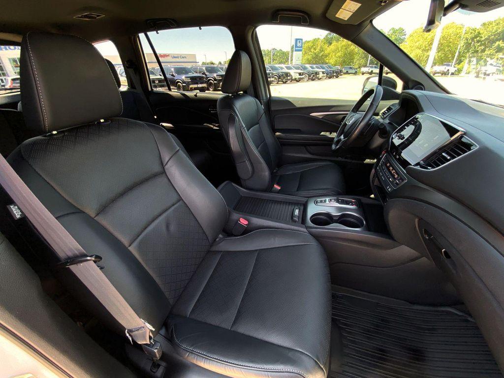 used 2019 Honda Passport car, priced at $22,407