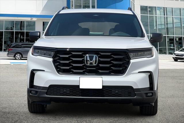 new 2025 Honda Pilot car, priced at $44,150