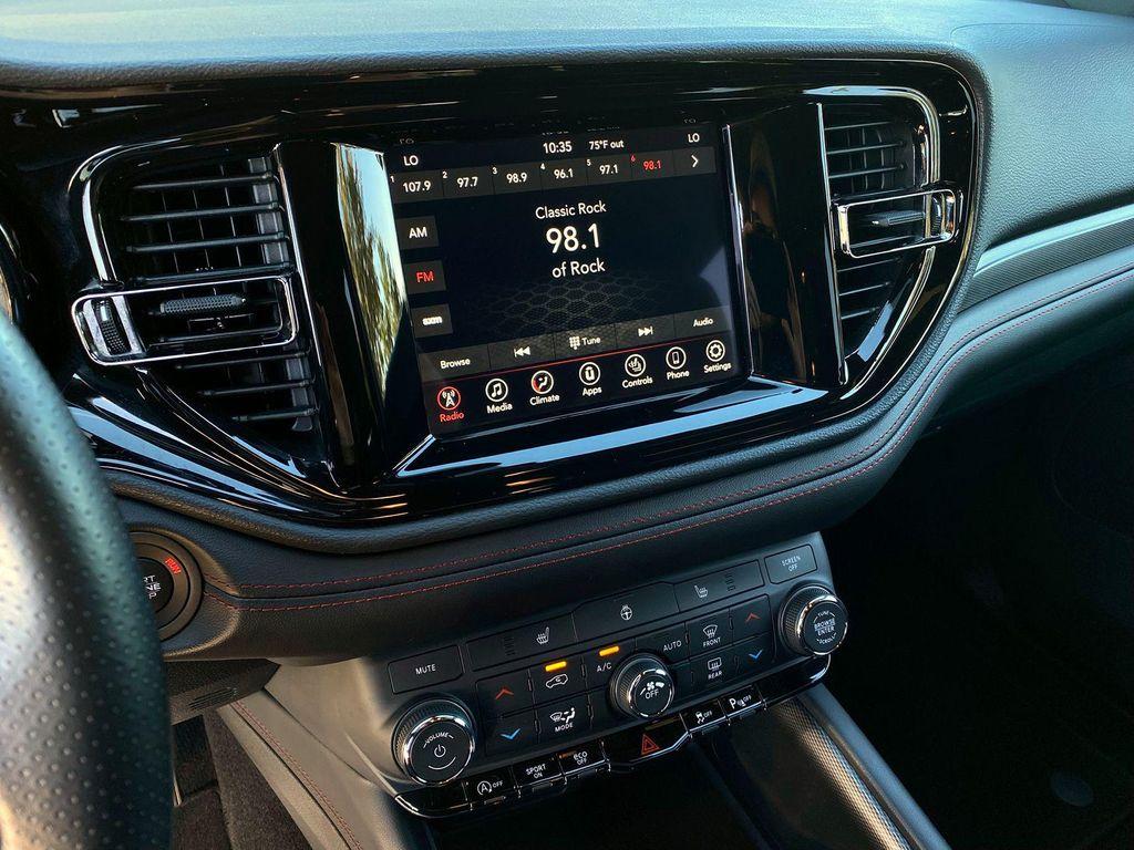 used 2024 Dodge Durango car, priced at $30,456