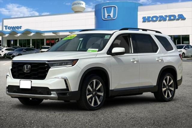 new 2025 Honda Pilot car, priced at $49,350