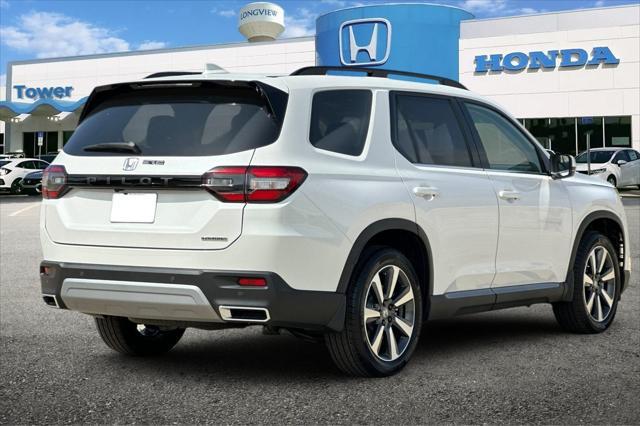 new 2025 Honda Pilot car, priced at $49,350