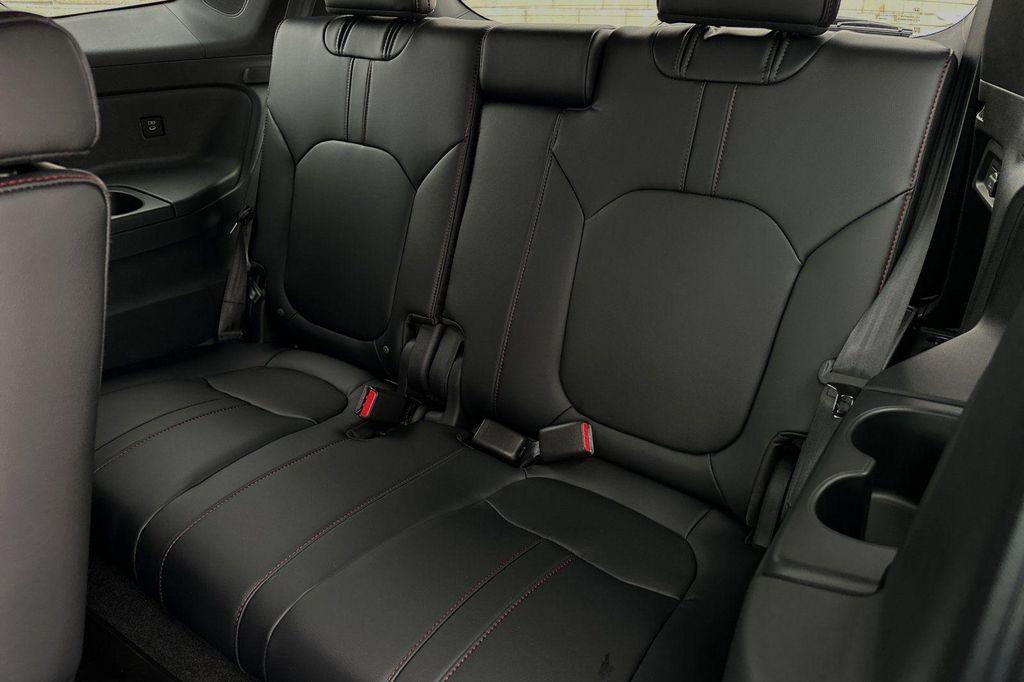 new 2025 Honda Pilot car, priced at $56,075