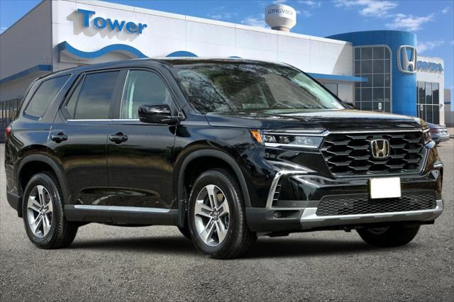 new 2025 Honda Pilot car, priced at $49,745