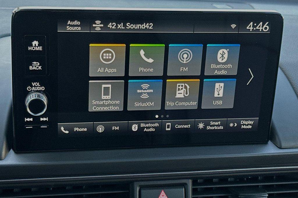 new 2025 Honda Pilot car, priced at $50,850