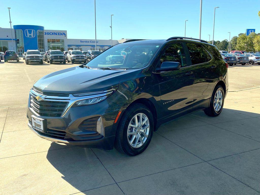used 2023 Chevrolet Equinox car, priced at $22,070