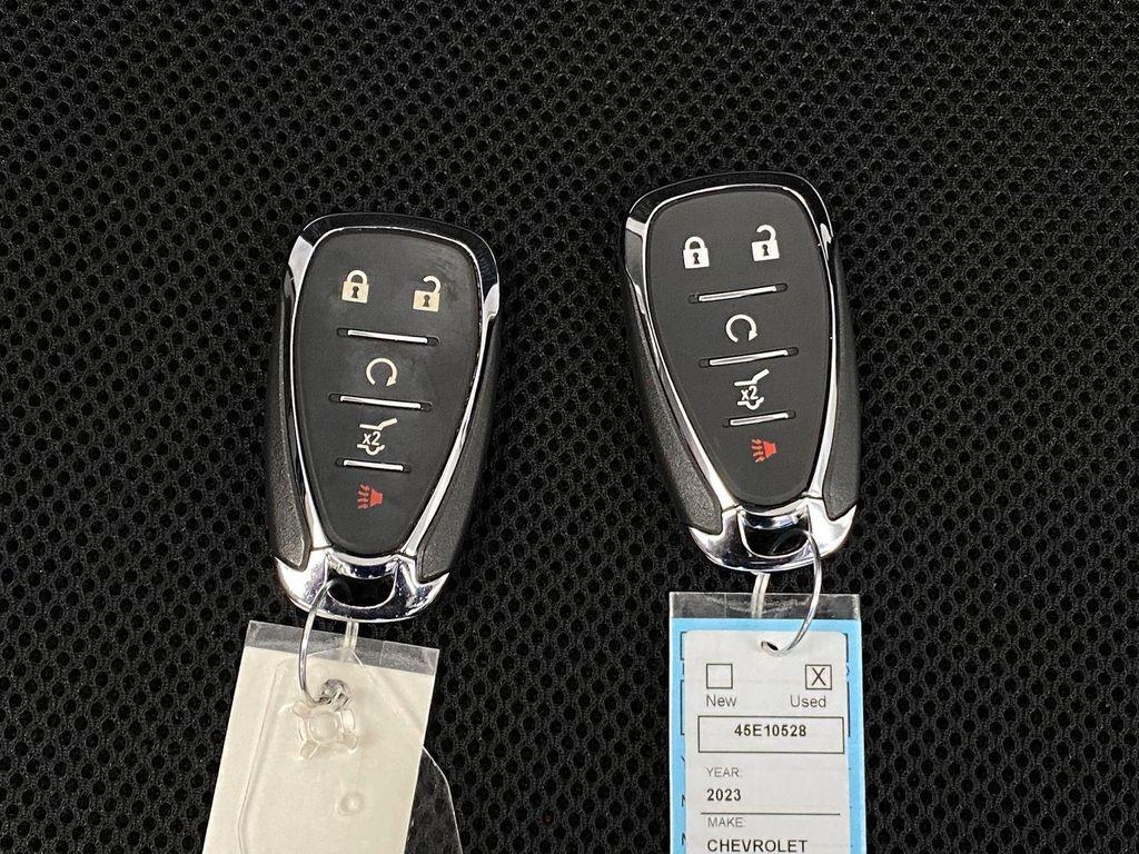 used 2023 Chevrolet Equinox car, priced at $22,070