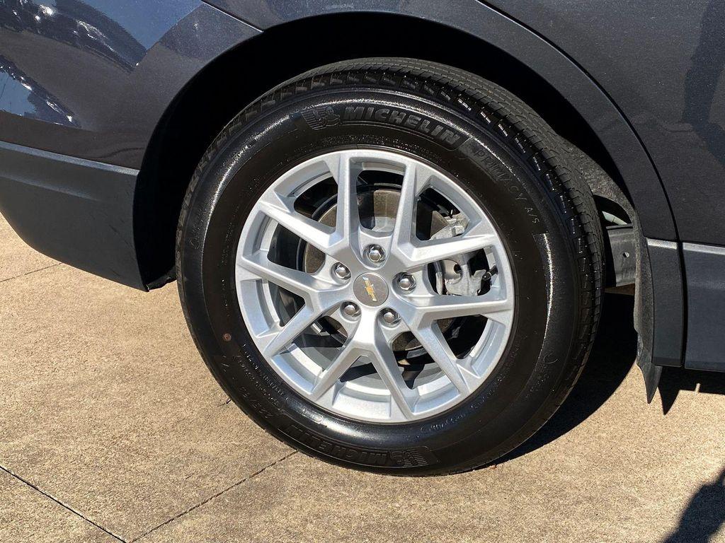 used 2023 Chevrolet Equinox car, priced at $22,070