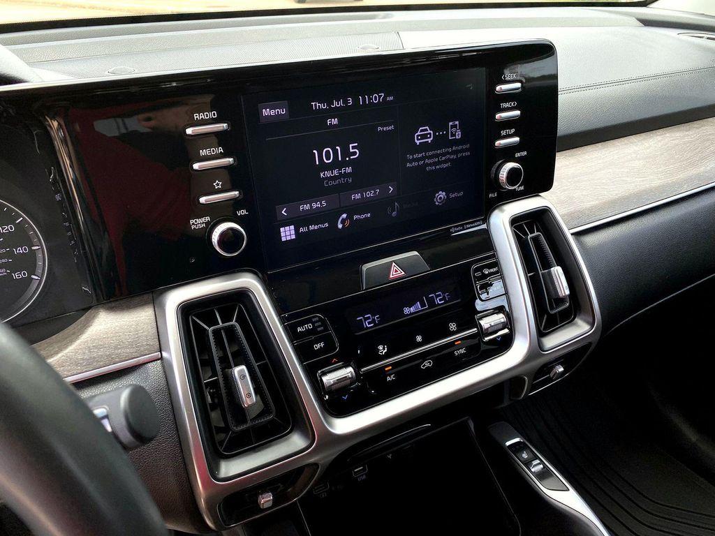 used 2021 Kia Sorento car, priced at $22,890