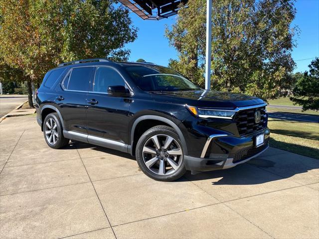 used 2023 Honda Pilot car, priced at $43,989