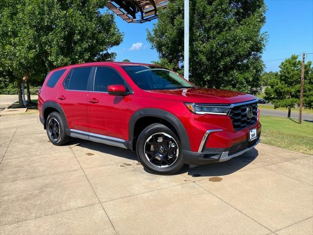 new 2025 Honda Pilot car, priced at $47,700