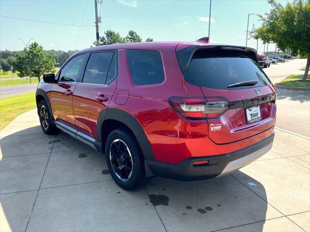 new 2025 Honda Pilot car, priced at $47,700