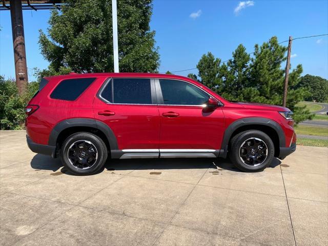 new 2025 Honda Pilot car, priced at $47,700