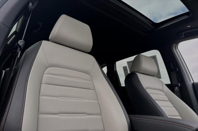 new 2025 Honda CR-V Hybrid car, priced at $42,495