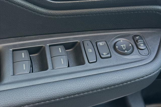 new 2025 Honda Odyssey car, priced at $45,275