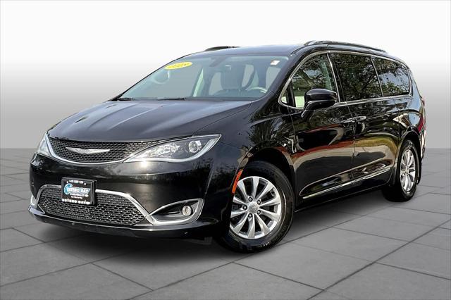 used 2018 Chrysler Pacifica car, priced at $17,950