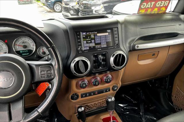 used 2015 Jeep Wrangler Unlimited car, priced at $20,950
