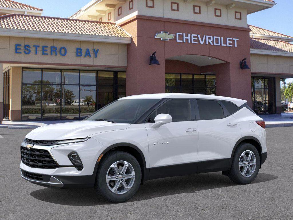 new 2025 Chevrolet Blazer car, priced at $33,995
