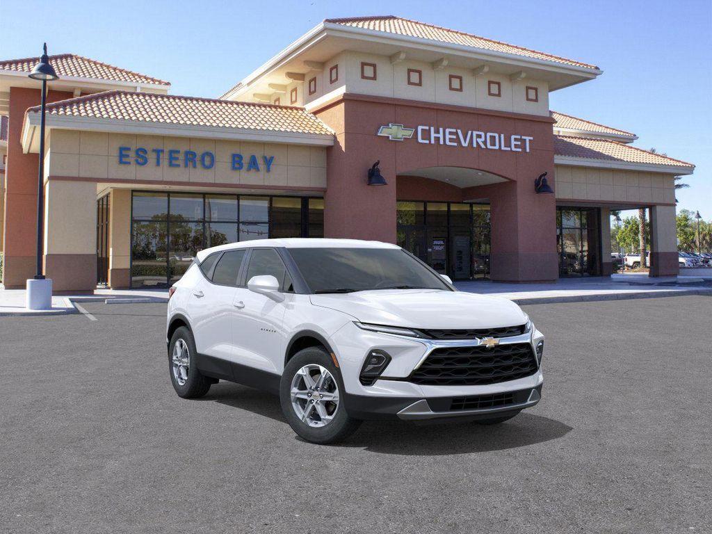 new 2025 Chevrolet Blazer car, priced at $33,995
