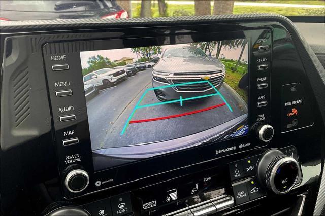 used 2022 Toyota Highlander car, priced at $36,444
