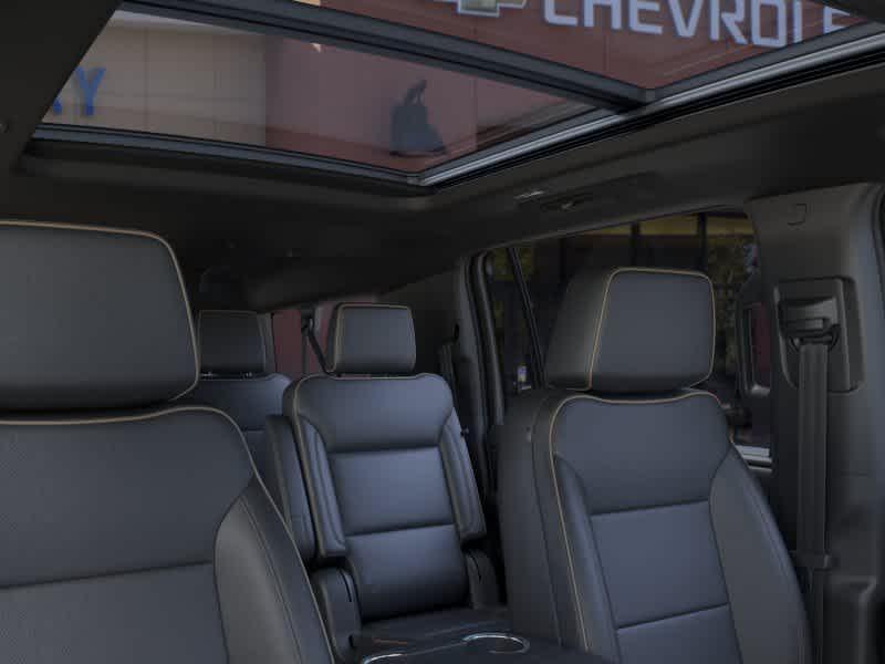 new 2024 Chevrolet Suburban car, priced at $77,270