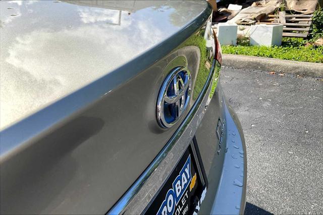 used 2015 Toyota Avalon Hybrid car, priced at $20,950