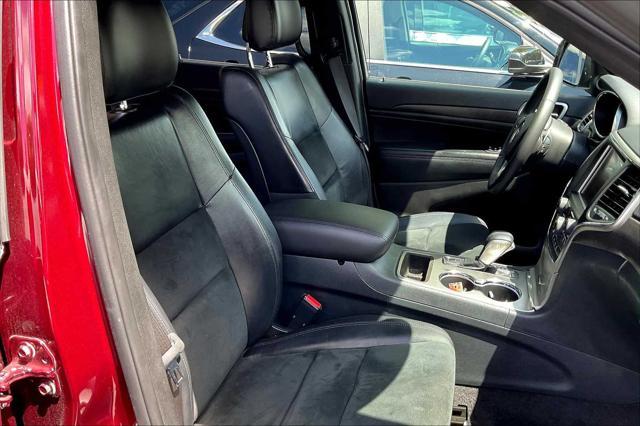 used 2017 Jeep Grand Cherokee car, priced at $15,950