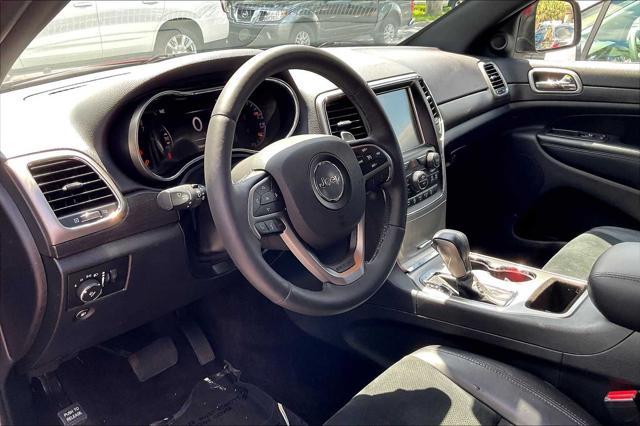 used 2017 Jeep Grand Cherokee car, priced at $15,950