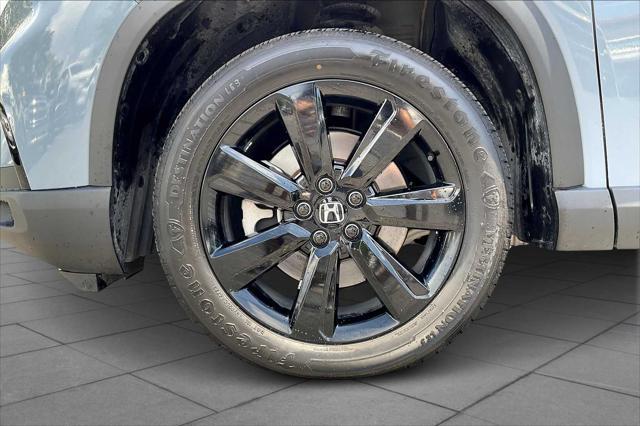 used 2025 Honda Pilot car, priced at $45,850