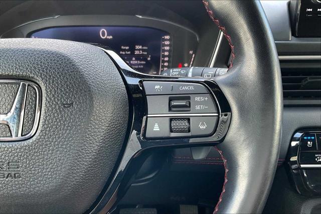 used 2025 Honda Pilot car, priced at $45,850