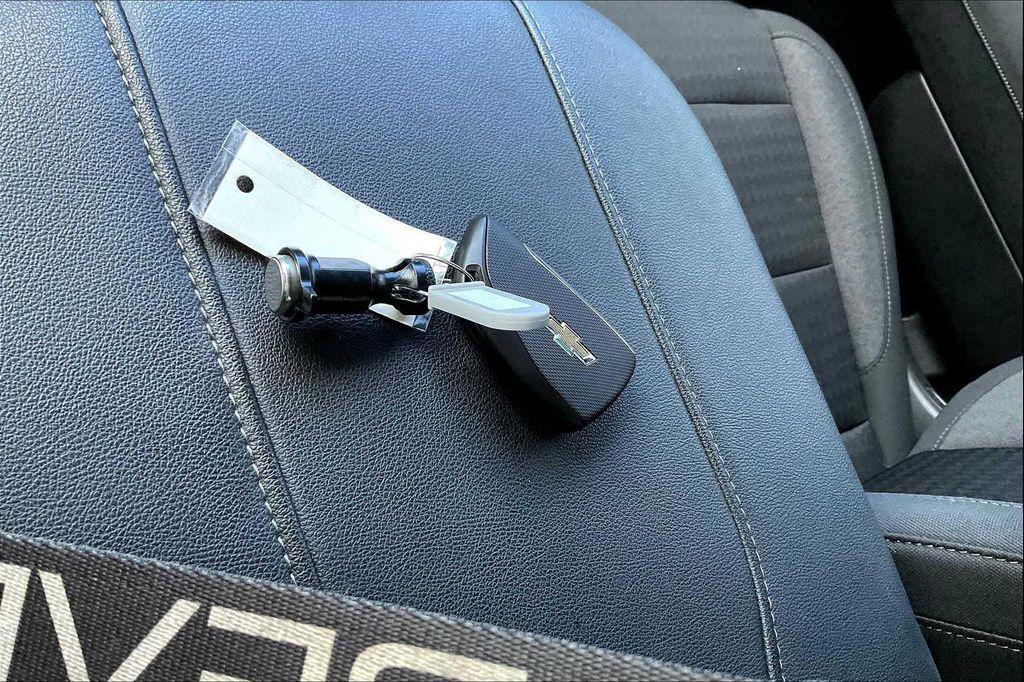 used 2023 Chevrolet Silverado 1500 car, priced at $43,898