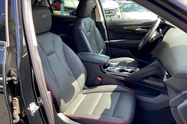 used 2023 Buick Envision car, priced at $26,850