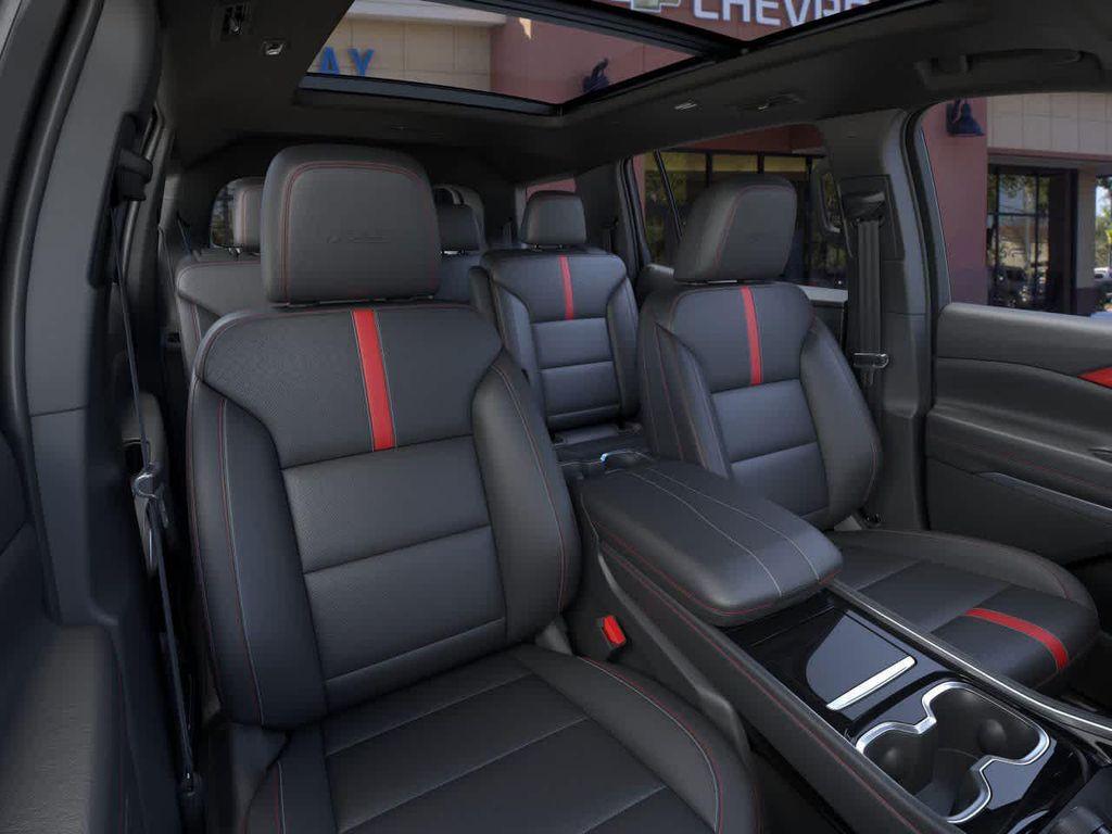new 2026 Chevrolet Traverse car, priced at $53,891