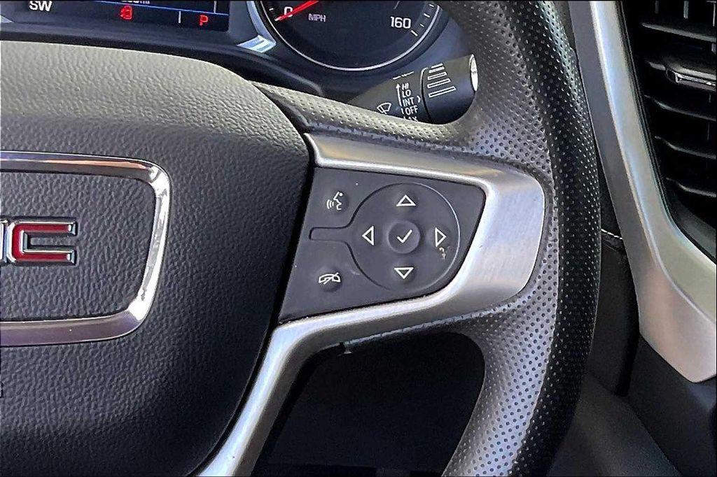 used 2022 GMC Acadia car, priced at $23,850