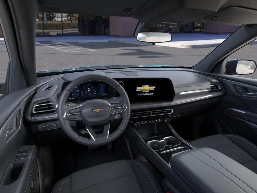 new 2025 Chevrolet Traverse car, priced at $39,390