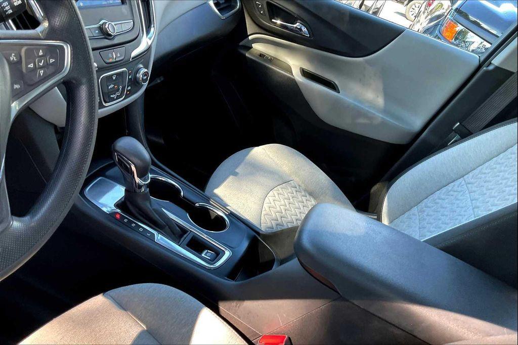 used 2023 Chevrolet Equinox car, priced at $22,950